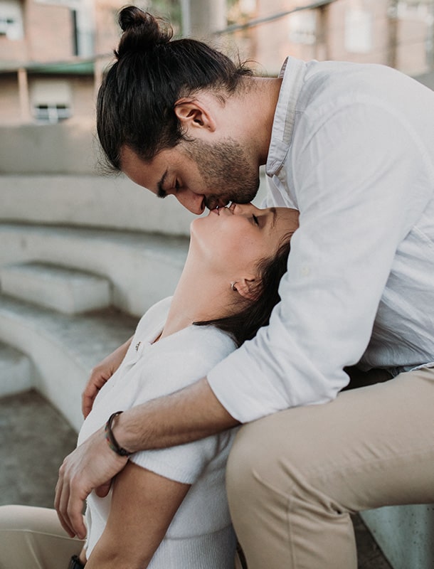 beso pareja Murcia